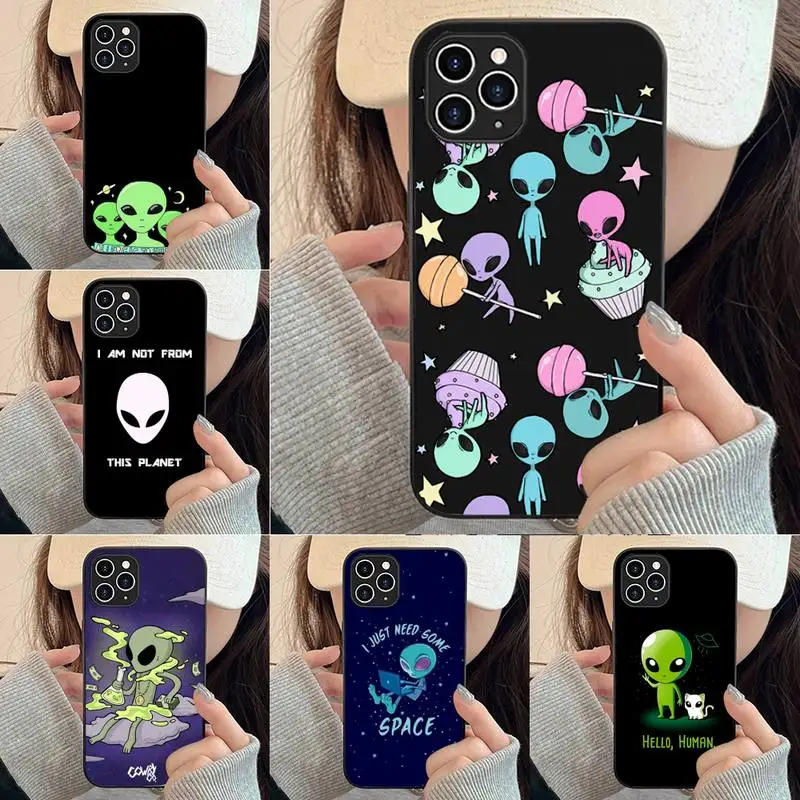 Estetica Cartoon Alien Phone Case Per Iphone 7 8 Plus X Xr Xs 11 12 13 Se2020 Mini 14 Promax Mobile Iphone Case