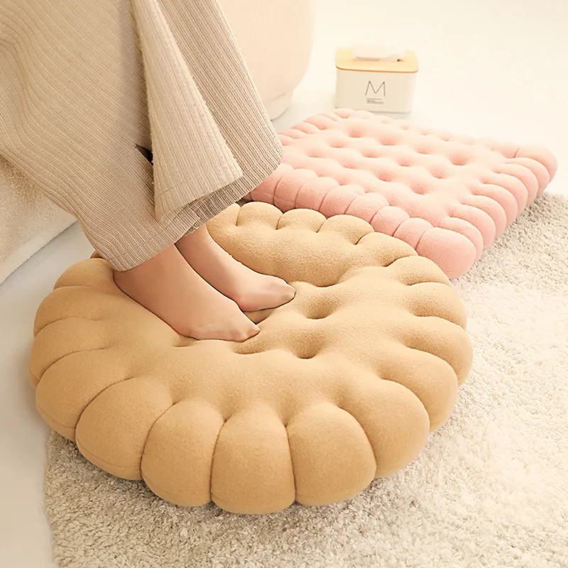 New 50cm Lifelike Little Biscuits Doll Cushion Stuffed Round Cookie Plush Toys Creative Soft Pillow Chair Car Seat for Kid Gifts 6