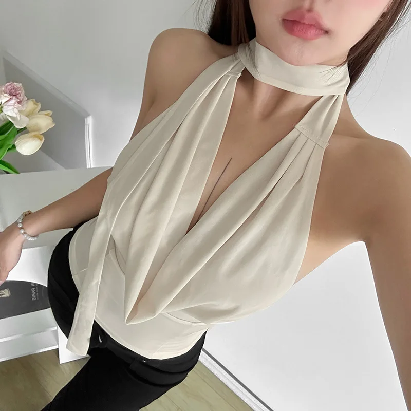 

Gtpdpllt Женская майка белые черные повседневные футболки без рукавов с V-образным вырезом для девушек Y2k Милая летняя одежда для женщин 2024