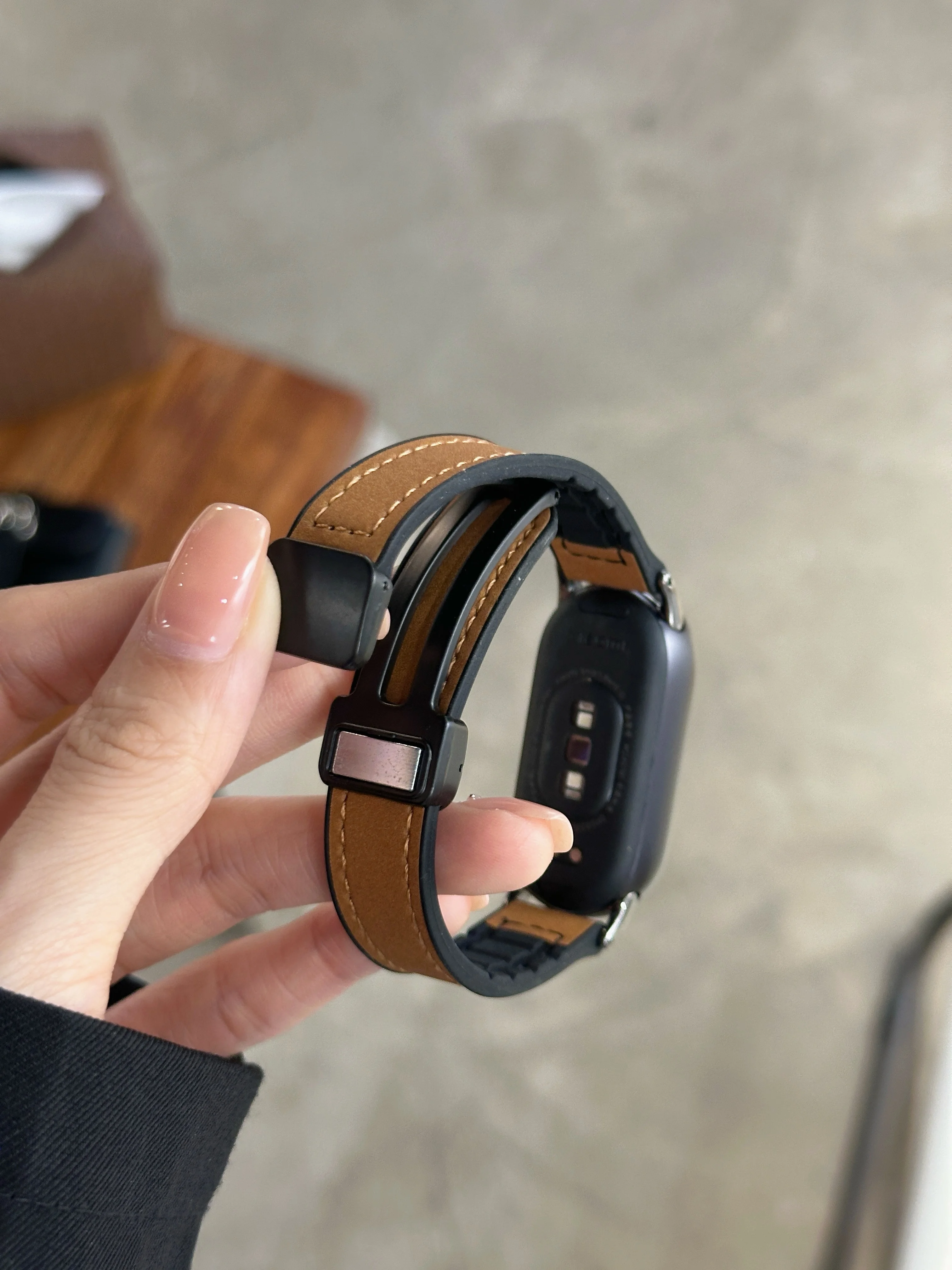 Magnetic Leather Strap for Smartwatch Replacement Bracelet