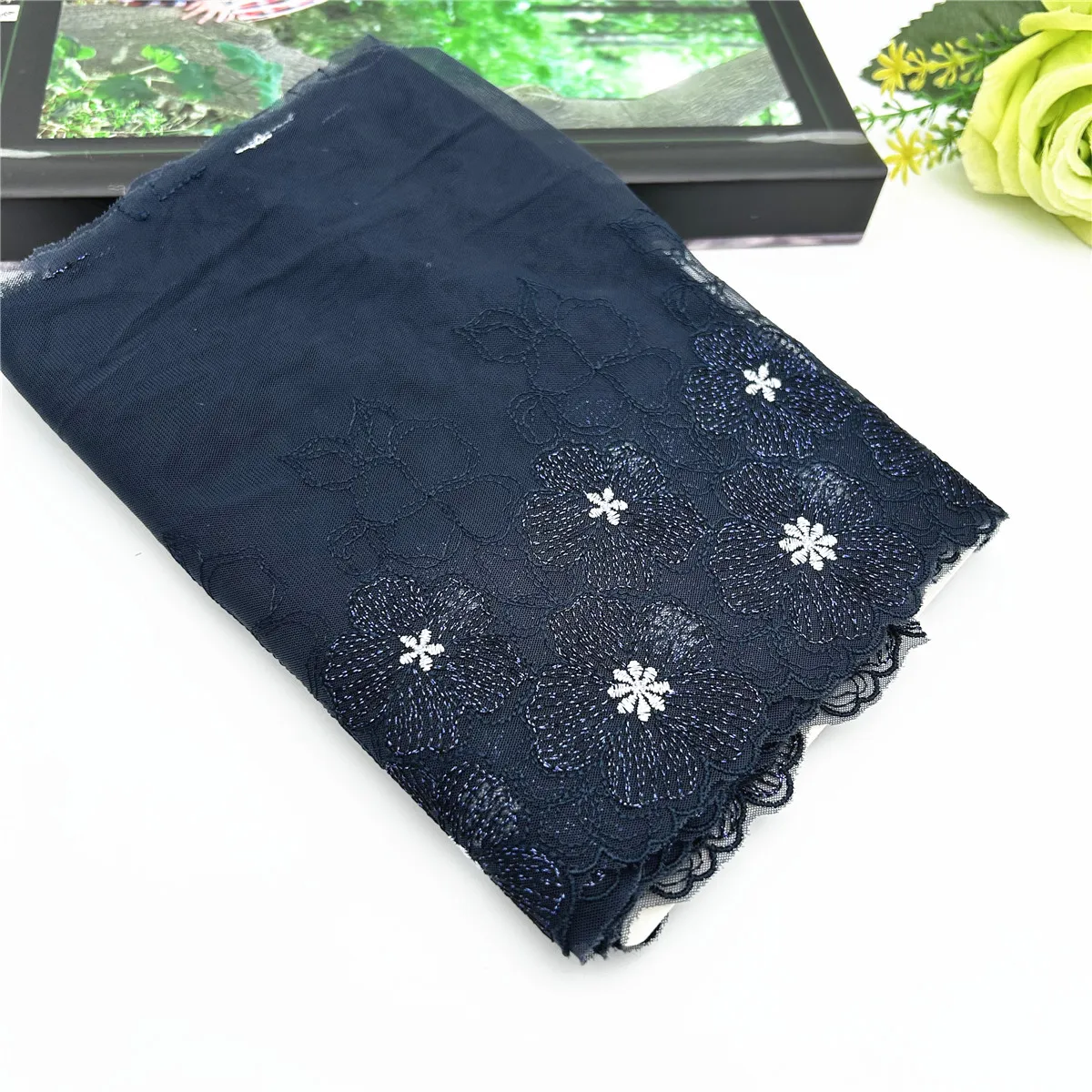 3y/lot 18.50cm Dark Blue Shimmer Embroidery Lace Trim Clothing Accessories Dress Sewing Applique Costume Lace Fabric Wedding 2