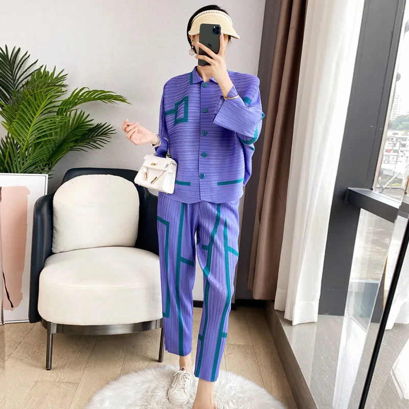 Spring 2022 Women's Geometric Print Casual Sports Jacket Fashion Loose Large Size Doll Long Sleeve Top + Nine Points Harem pants bjd doll 4 points 22 joints blue eye makeup finished head 48cm height general muscle naked baby hand made material