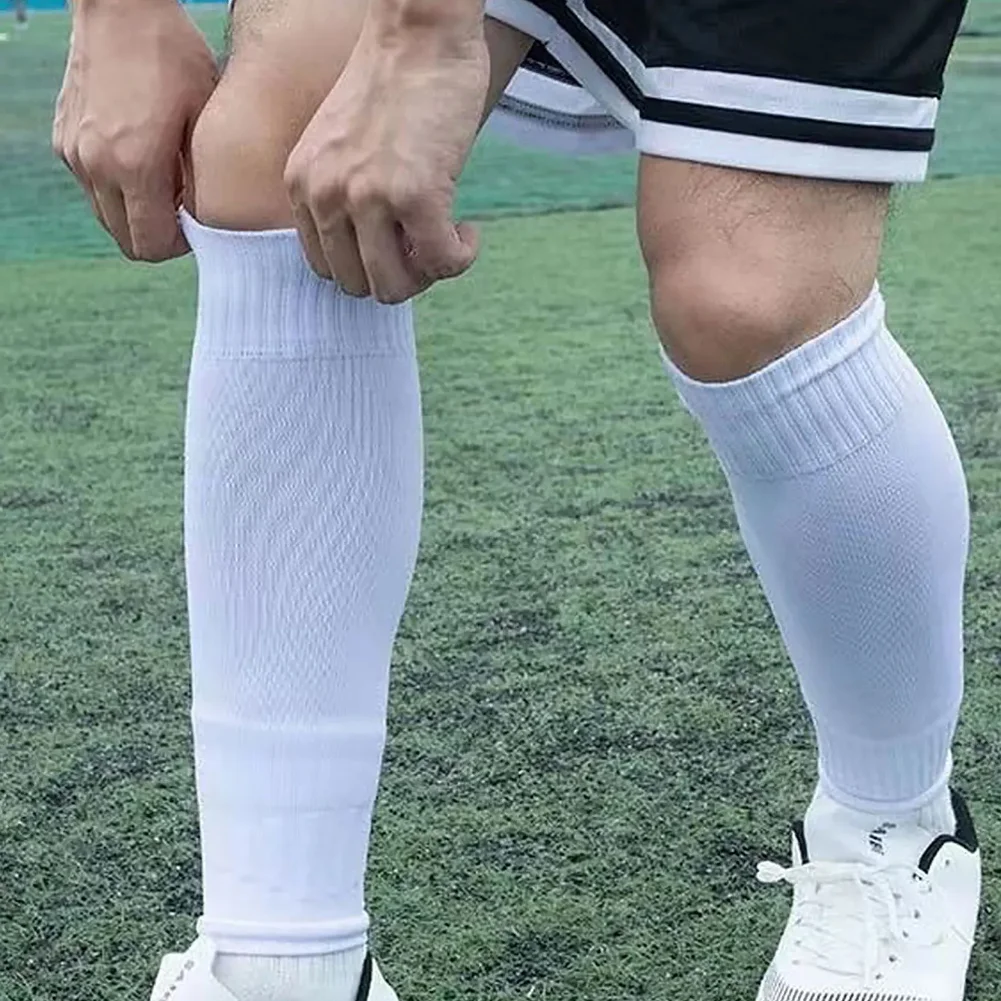 Protezioni per il calcio, protezioni lunghe per il piede da calcio, calze protettive fisse per polpacci da esterno_voghion.com