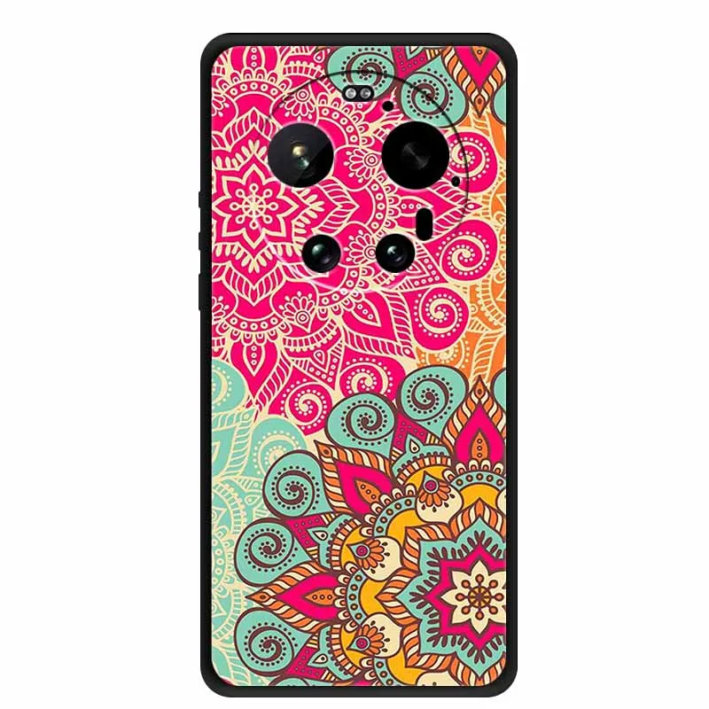 Luxury Soft Silicone Protective Cover with Sci-Fi Style