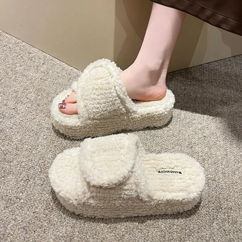 

House Slippers Platform Fur Shoes Luxury Slides Med Flock Slipers Women Plush Designer Flat 2023 with fur Rubber Short House Sli