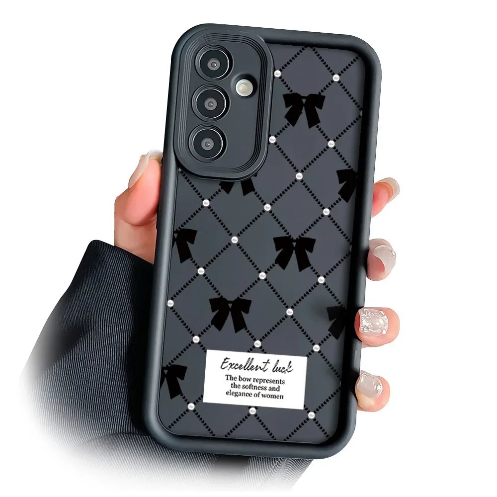 Elegant Wrist Chain Lanyard Phone Case with Grid Pattern and Bow Design