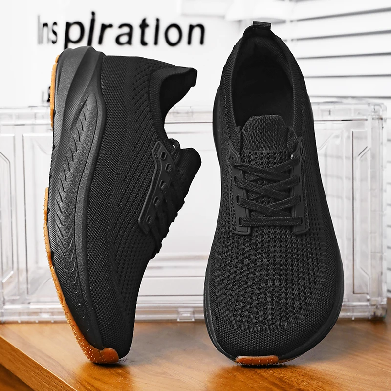 Men's Lightweight Minimalist Barefoot Sneakers - Comfortable Outdoor & Sport Shoes