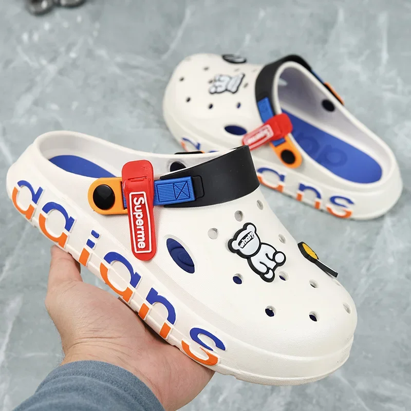 Unisex Outdoor Summer Beach Slippers Men's Breathable Sports EVA Insoles PVC Surface Anti-Slip Kitchen Wear Slippers