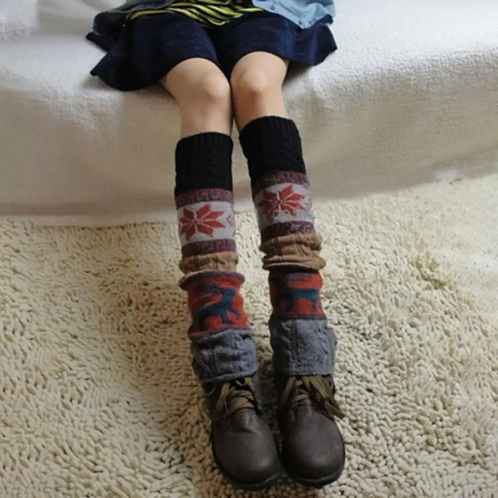 1 paio di modelli di fiocchi di neve di cervi di Natale all'uncinetto alta elasticità maglia stivali invernali al ginocchio calzini scaldamuscoli_voghion.com