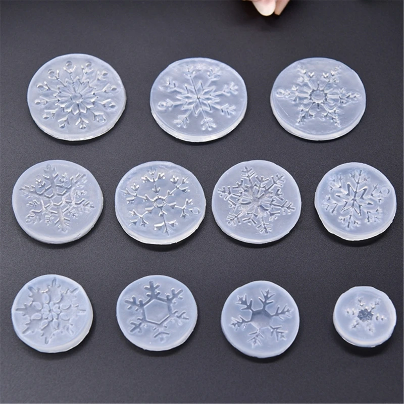 

Christmas Snowflakes Mold Cakes/Desserts/Cookie Silicone Mould DIY Crystal Epoxy Resin Mold Christmas Tree Pendant Ornament