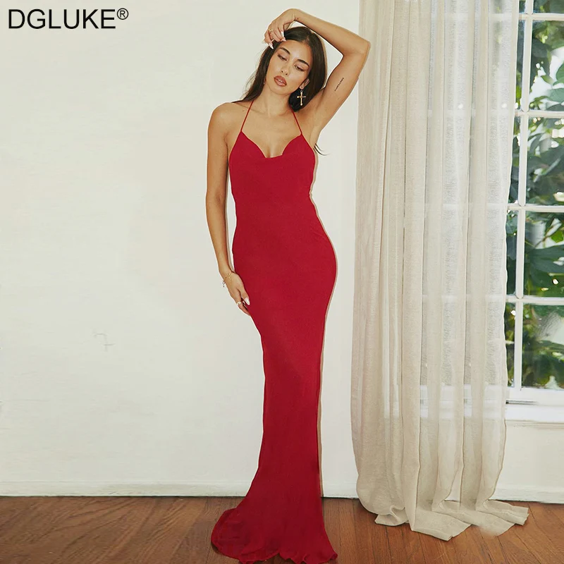 

Женское длинное платье с лямкой на шее, с открытой спиной и воротником-хомутом