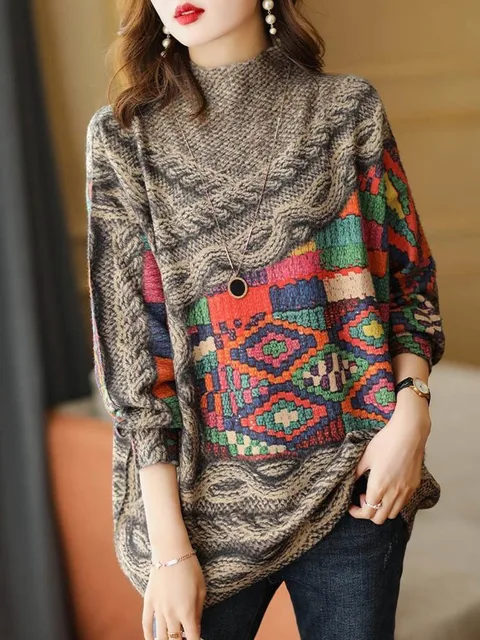 Turtleneck sweater with vintage design