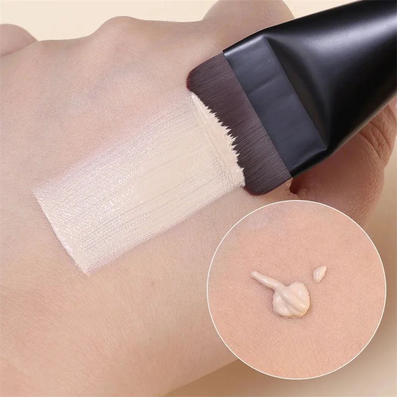 Ultra Thin Foundation Brush Flat Head Face Contour Brush Wooden Handle Make Up Brush Blending Foundation Cream Makeup Brushes 2