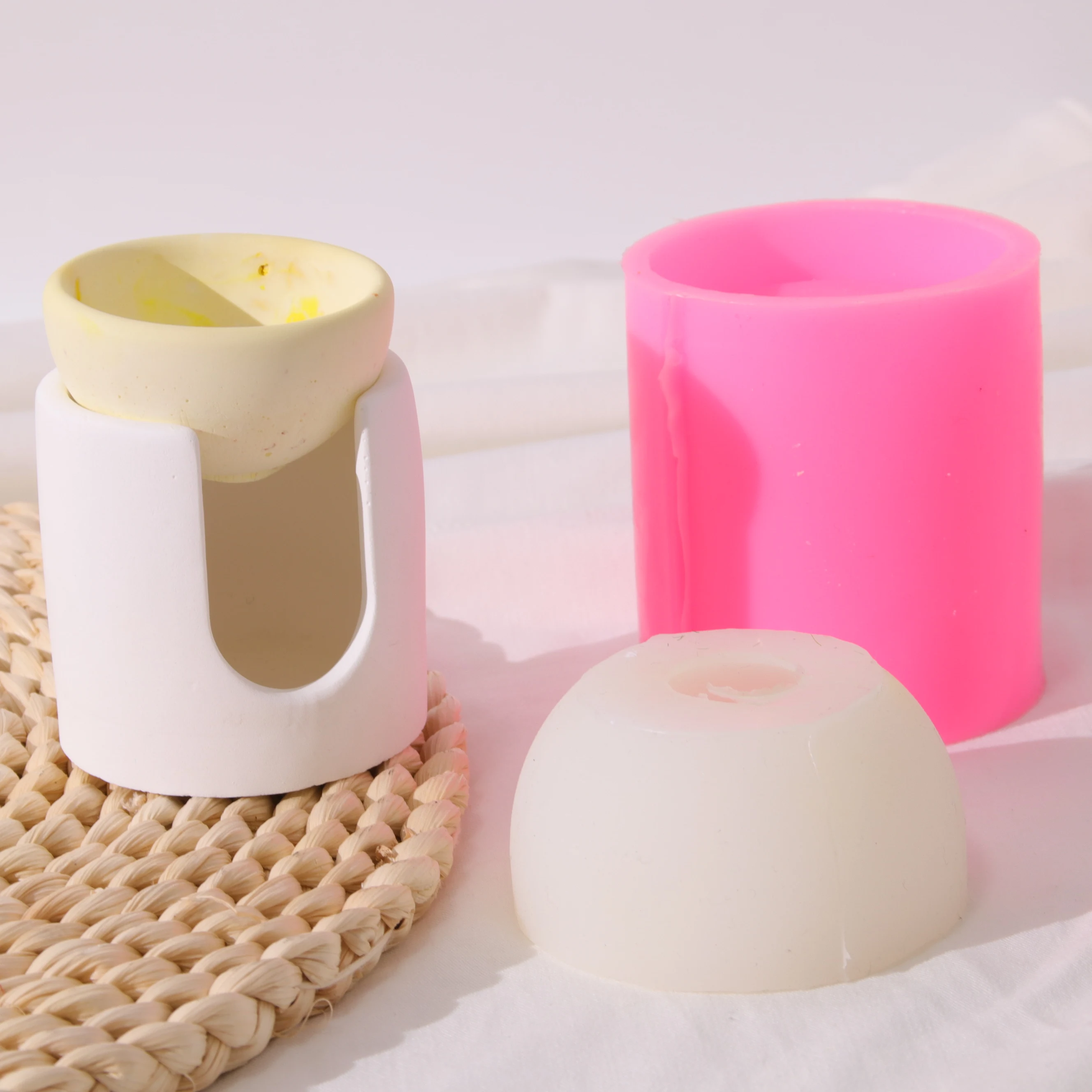 

Essential Oil Heating Bowl Concrete Silicone Mold Furnace Wax Melting Furnace Diffuser Cement Mold for Plaster Wax Bowl