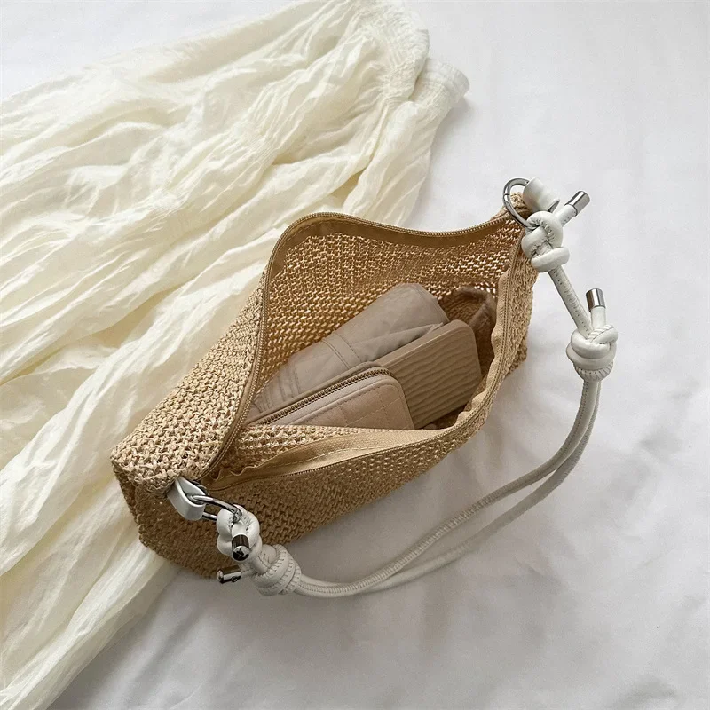 Handmade Braid Straw Bag Large Capacity Summer Beach Shoulder Bag Women Girls Fashion Handbag Rattan Woven Tote Bag for Ladies