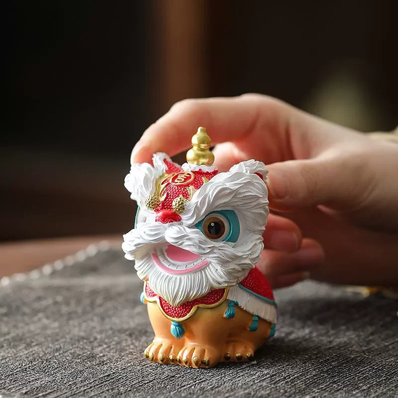 1pcs New Chinese Style Lion Dance Desktop Decoration Tea Table Decoration Resin Tea Pet Lion Dance Tea Ceremony Accessories