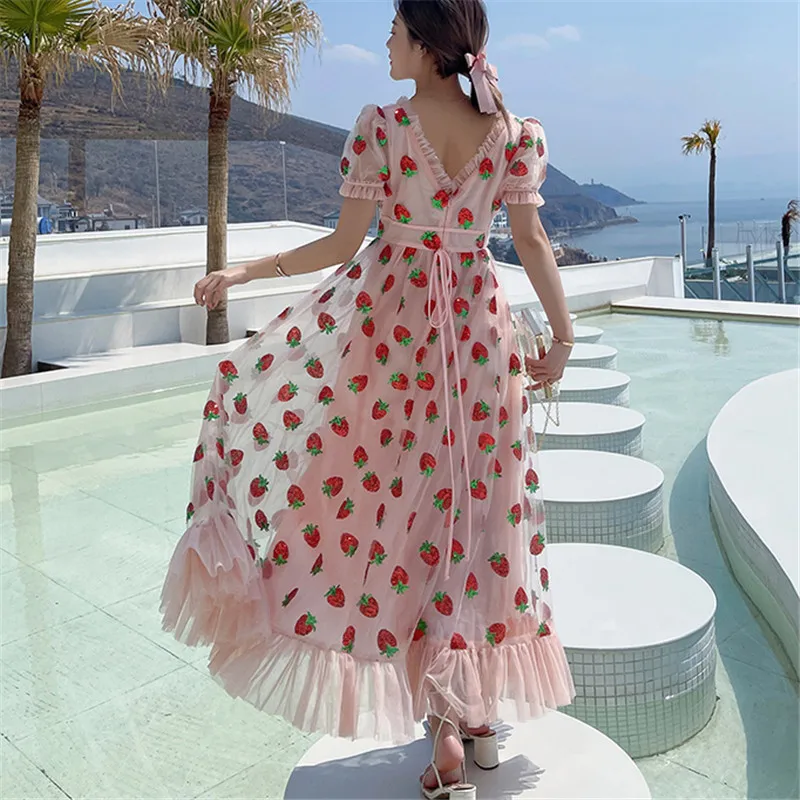 فستان “فراولة الصيف” طويل بكشكش تول