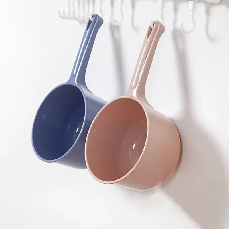 Plastic Water Ladle Kitchen Scoop Long Handle Home Cleaning Accessories