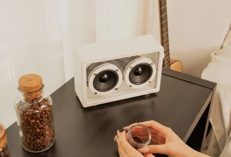

Home Desktop Computer Portable Wireless Bluetooth Speakers Mini Transparent Audio Speakers Subwoofer Outdoor Gift