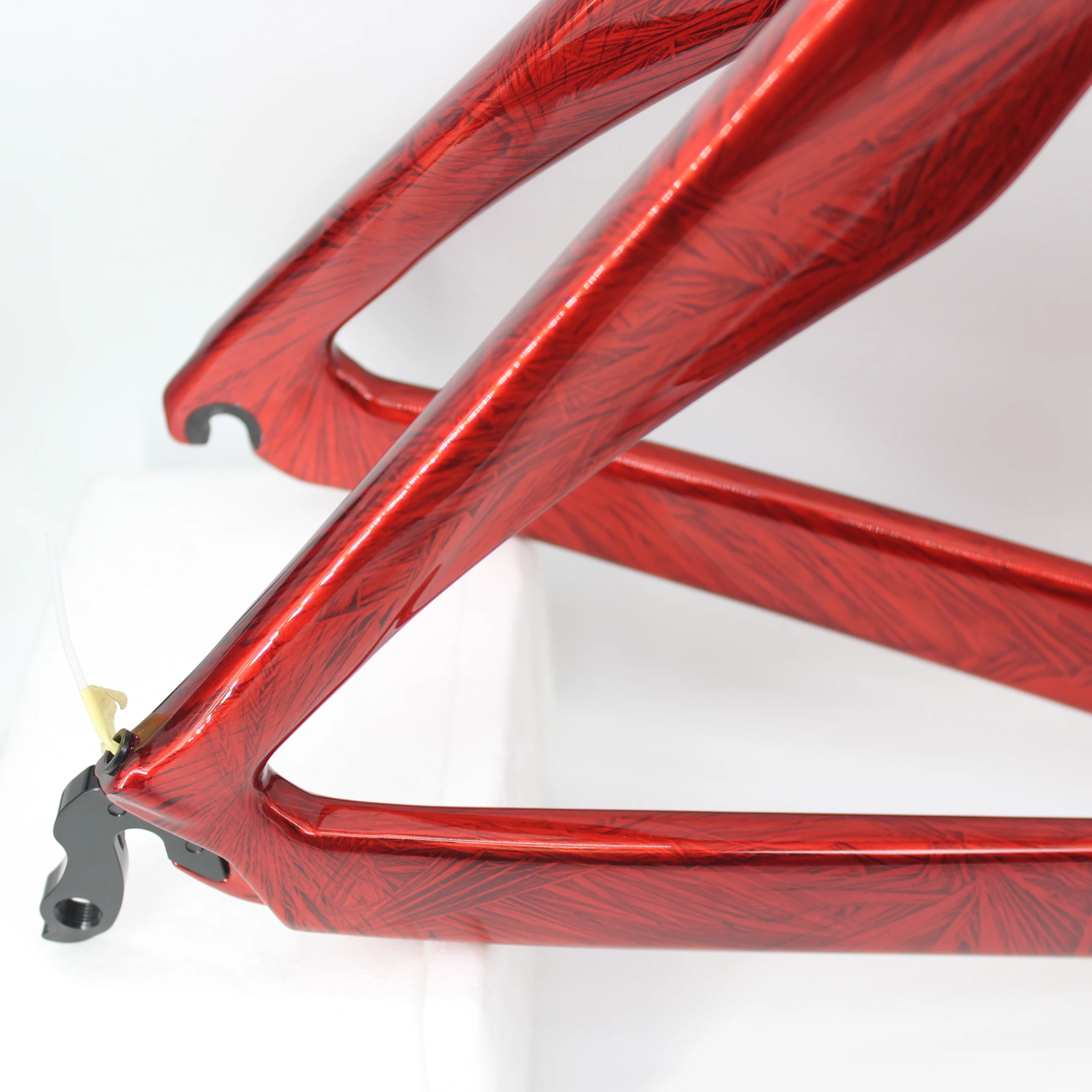 RBK-R34 Ice Crack Paint Red Color 700C T1100 Racing Road