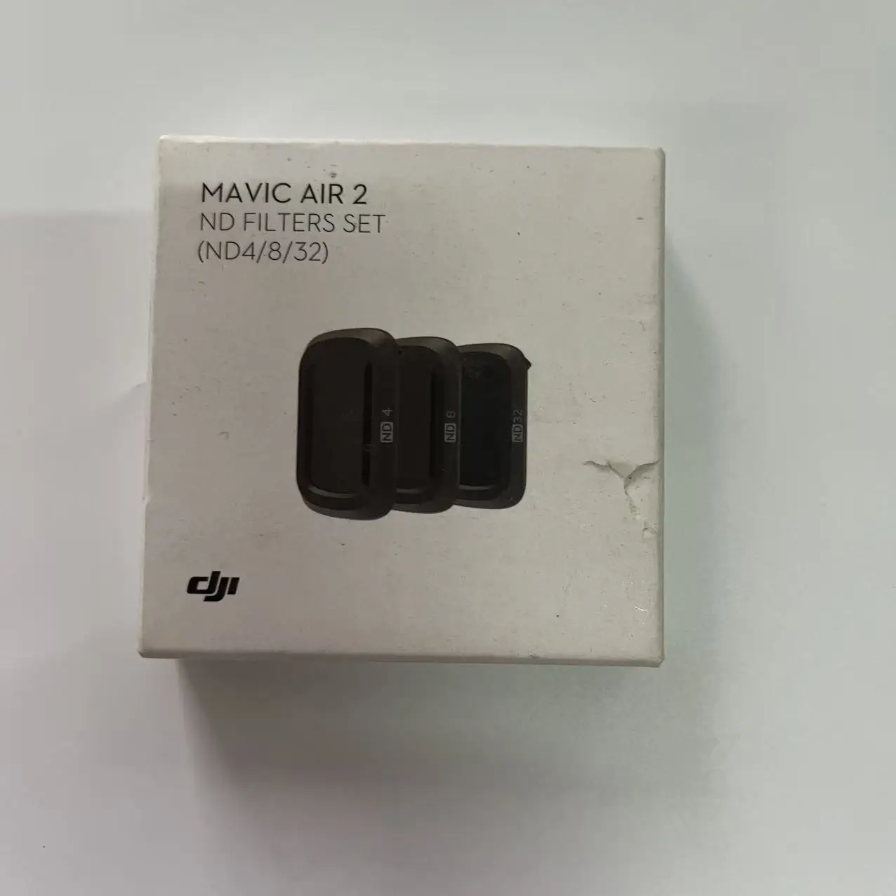 Vue rapprochée du filtre ND32 haute qualité pour DJI Mavic Air 2, montrant le verre et le cadre