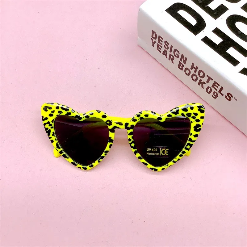 1 Pcs New Fashion Cute Heart Children'S Sunglasses Leopard Trendy Baby Sunshade Goggles Uv400 Protection Eyeglasses