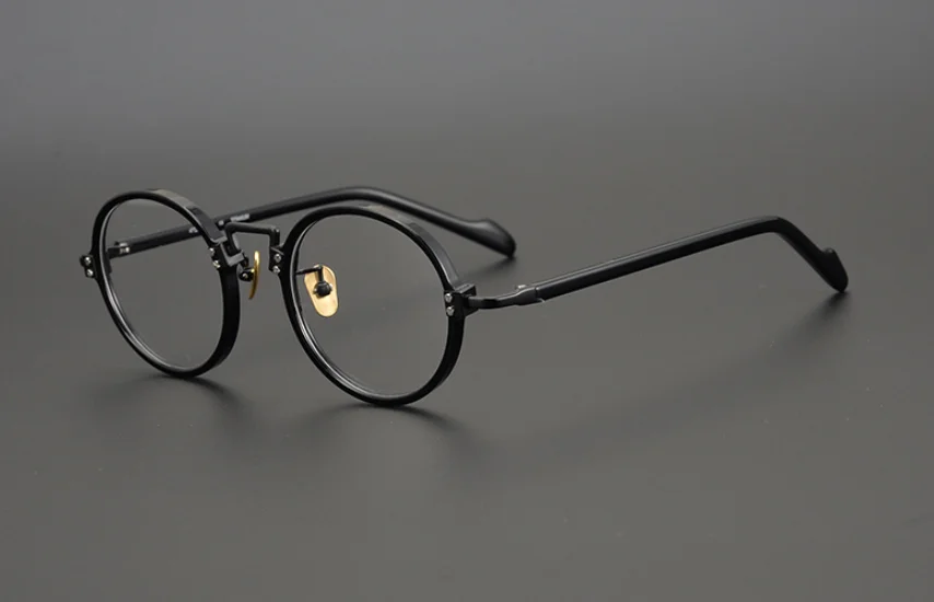 Eyeglasses