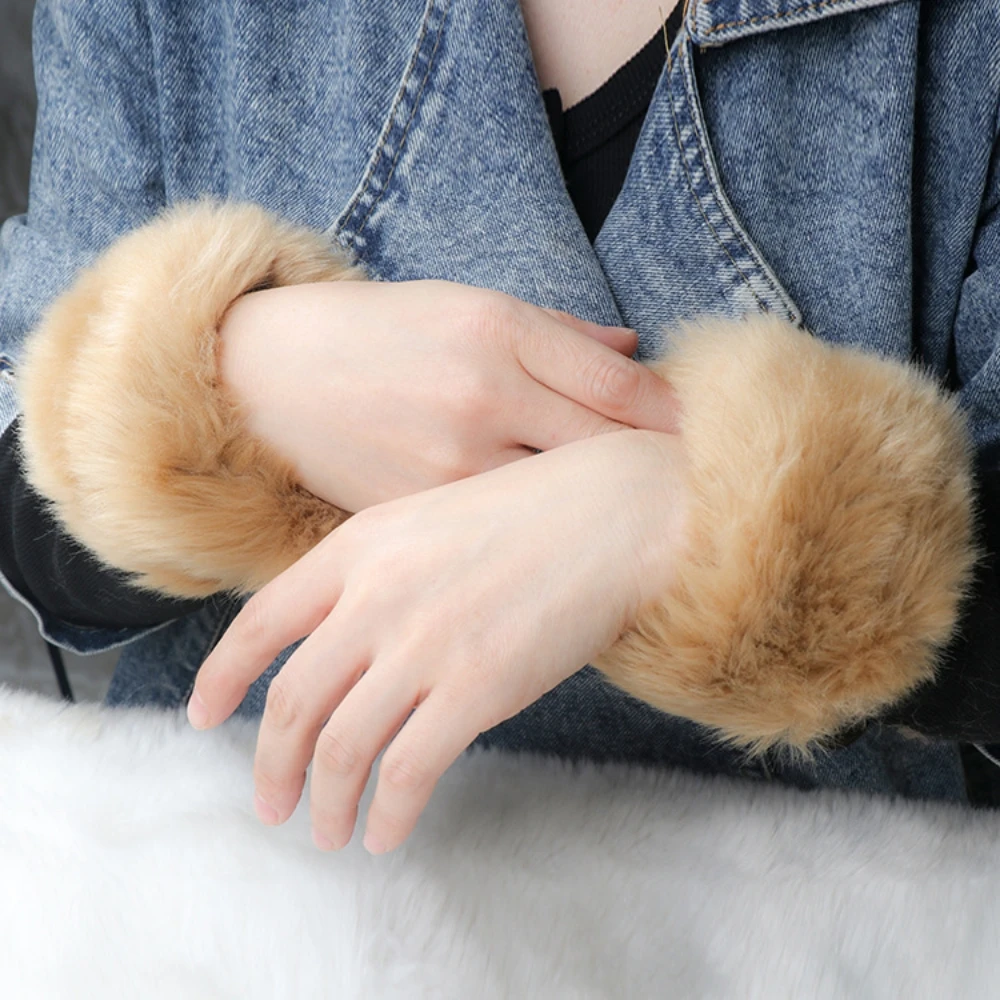 Winter Warm Women Faux Fur Arm Sleeve Soft Elastic Wrist Slap On