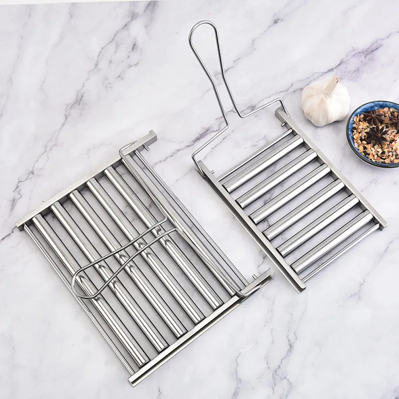 Barbecue Tools Sausage Roller Rack Handle Barbecue Sausage Grilling Rack Roller BBQ Picnic Camping Hot Dog Grill Pan Home Kitchen BBQ Tool