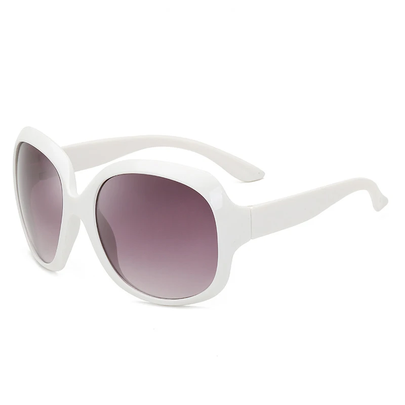Luxury Oversized Women's Vintage Black Sunglasses with UV Protection