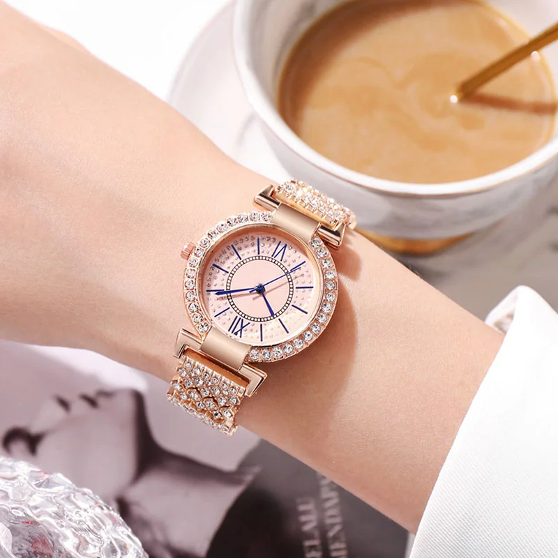 

Fashion Women Watch with Diamond Bracelet Watch Ladies Luxury Brand Ladies Casual Women's Bracelet Rhinestone Crystal Watches