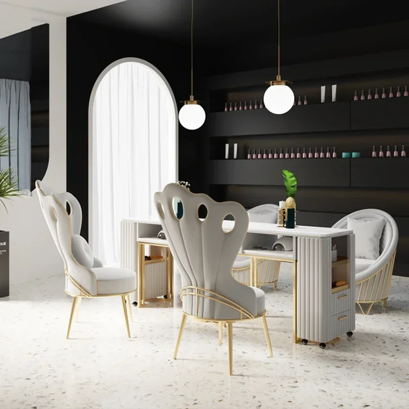 

Изысканный портативный современный стол для дизайна ногтей с ограниченными колесами, дизайнерский стол для маникюра, товары для маникюрных салонов MQ50NT