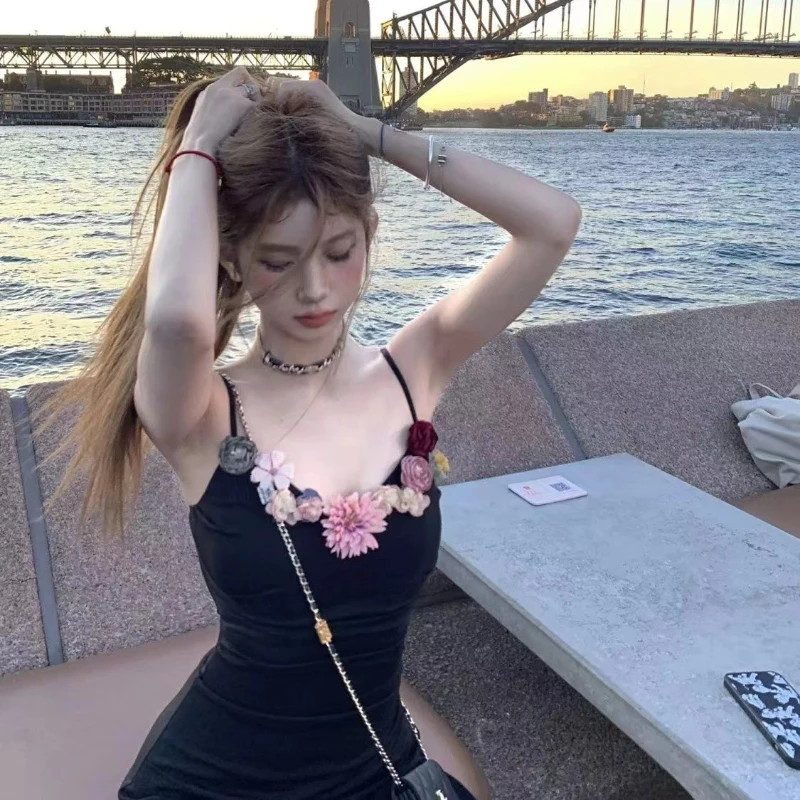 

2024 new summer lady ceiling heavy V-neck suspender long skirt women's dress fishbone sexy waist bag hip slimming A-line skirt