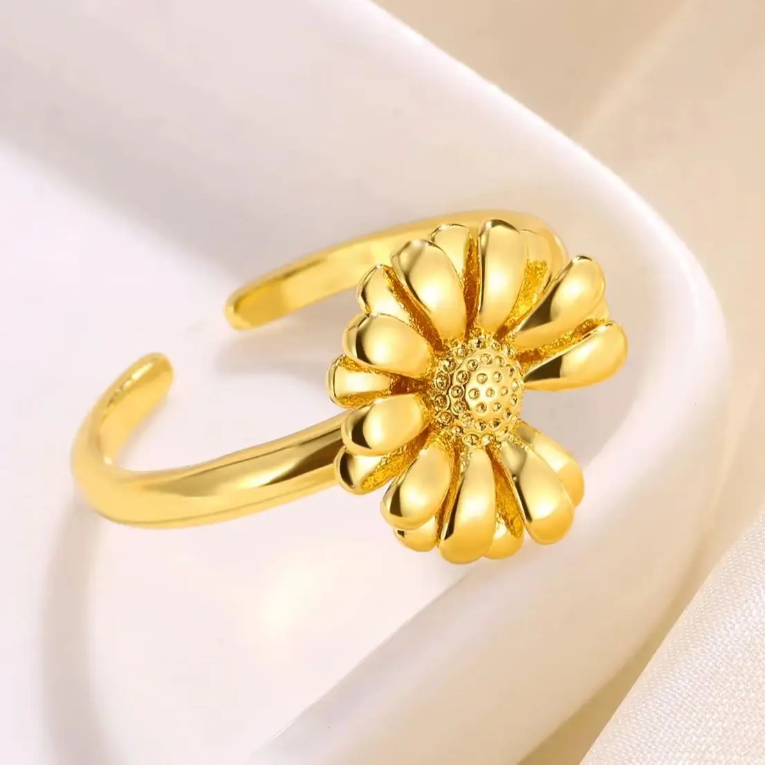 Fashion Daisy Rings Gold Opening Daisy Flower Ring