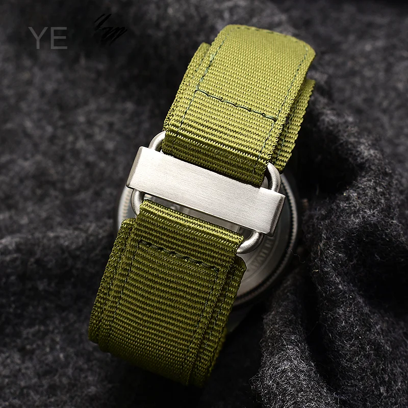 Durable Premium Nylon Hook and Loop Fastener Watch Strap for Outdoor Sports, Canvas Band 22-24 mm