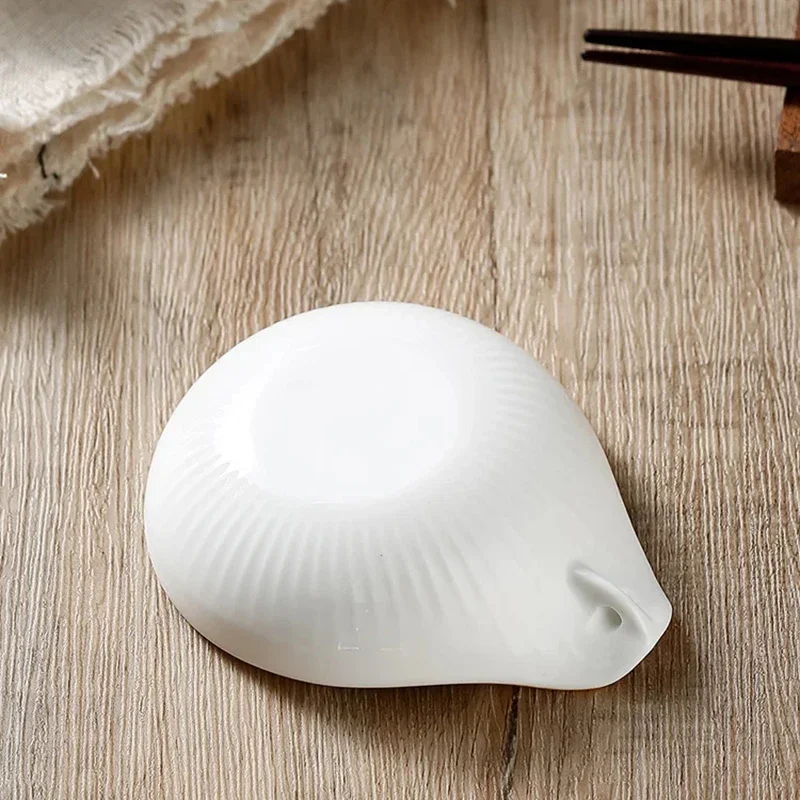 4pcs Blue and White Porcelain Mini Soy Dish Ceramic Sauce Dish Household Seasoning Pottery Dipping Sushi Sauce Snack Tableware