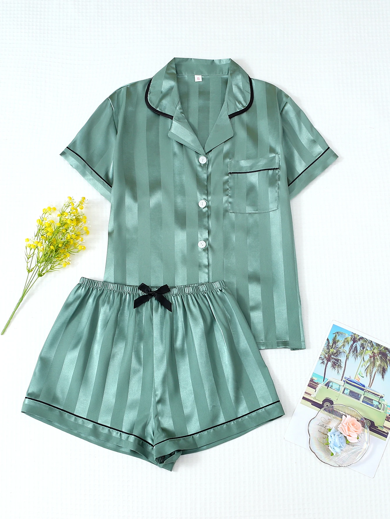 Ensemble deux pièces en Satin à revers rayé, haut à manches courtes avec poches et Short à nœud, pyjama pour femmes, vêtements de détente, adapté à un usage domestique 1