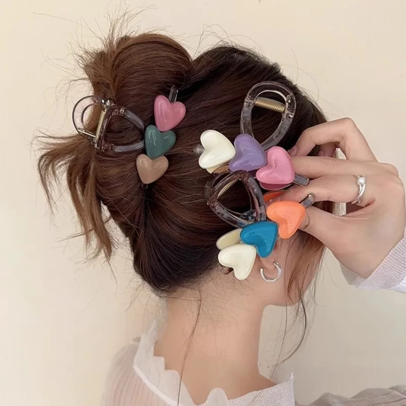 Colorful Love Heart  Acrylic Hair Claw Fashion For Women Girls Hair Clips Sweet Cute Cartoon Barrettes Hairpin Hair Accessories