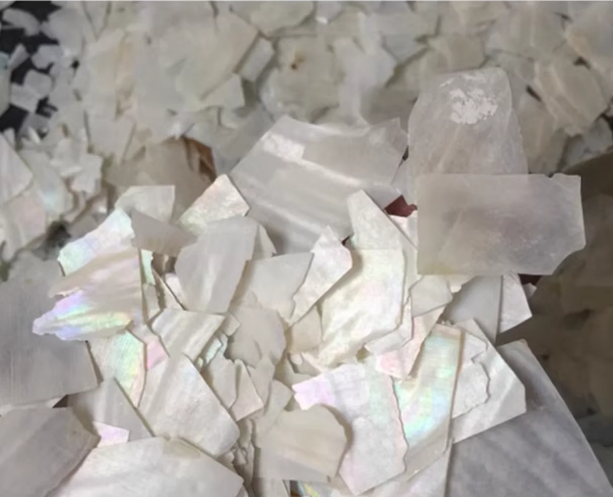 

Thick:0.2mm 50/100gram Natural Freshwater White Shell Fragmented Thin Slices DIY Creative Jewelry Accessories