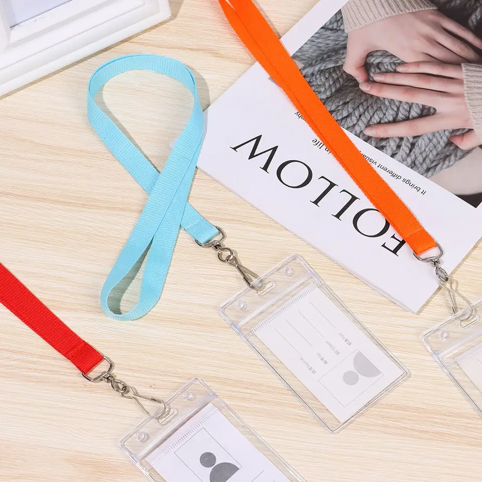 1 Set Di Collana Di Perline Alla Moda Con Clip Per Badge E