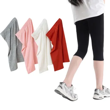 Girls Knee-Length Pants 1