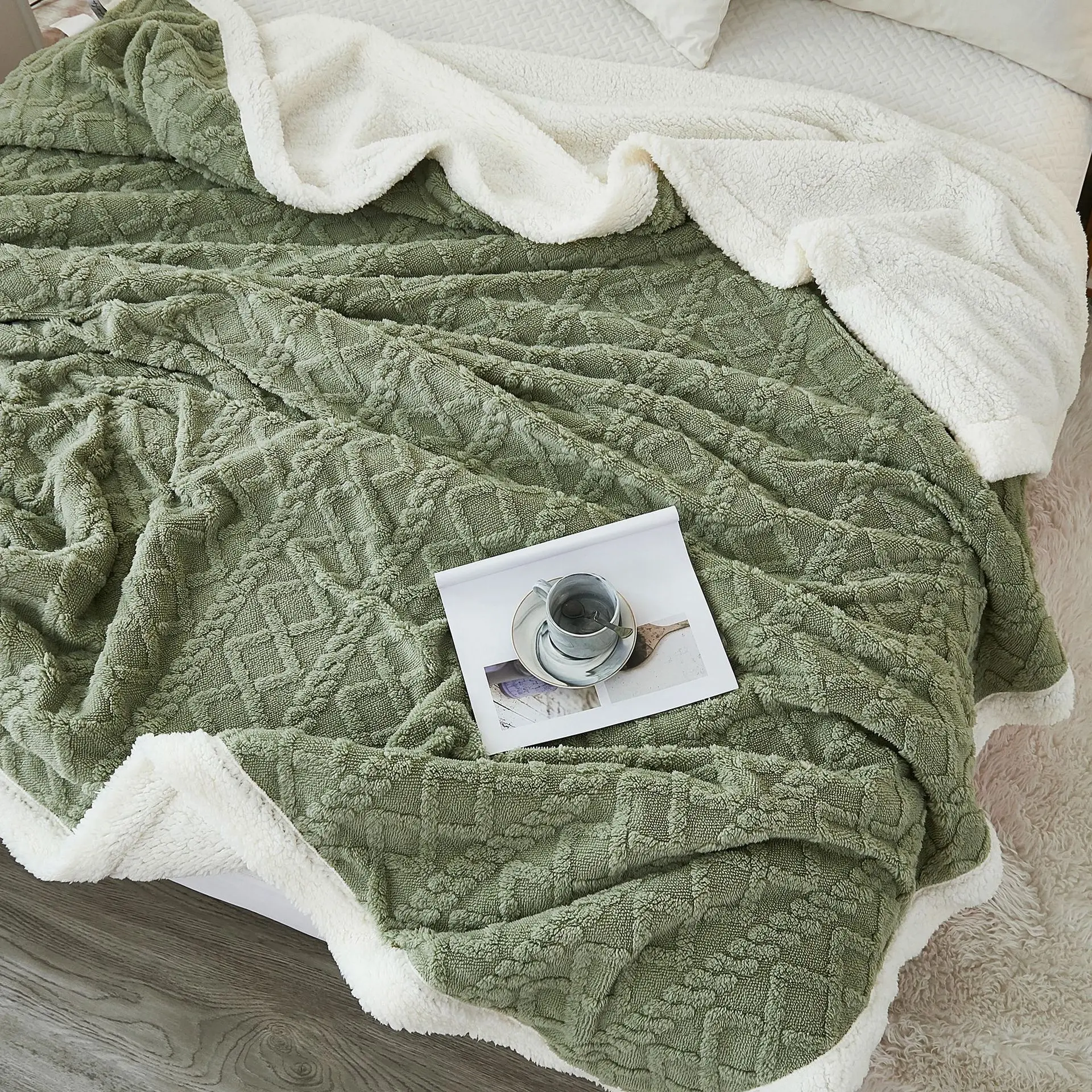 

7 Colors Winter Thick Blankets Warm Wool Blanket Soft Throw On Sofa Cover Bed Cover Double Sided Solid Color Bedspread