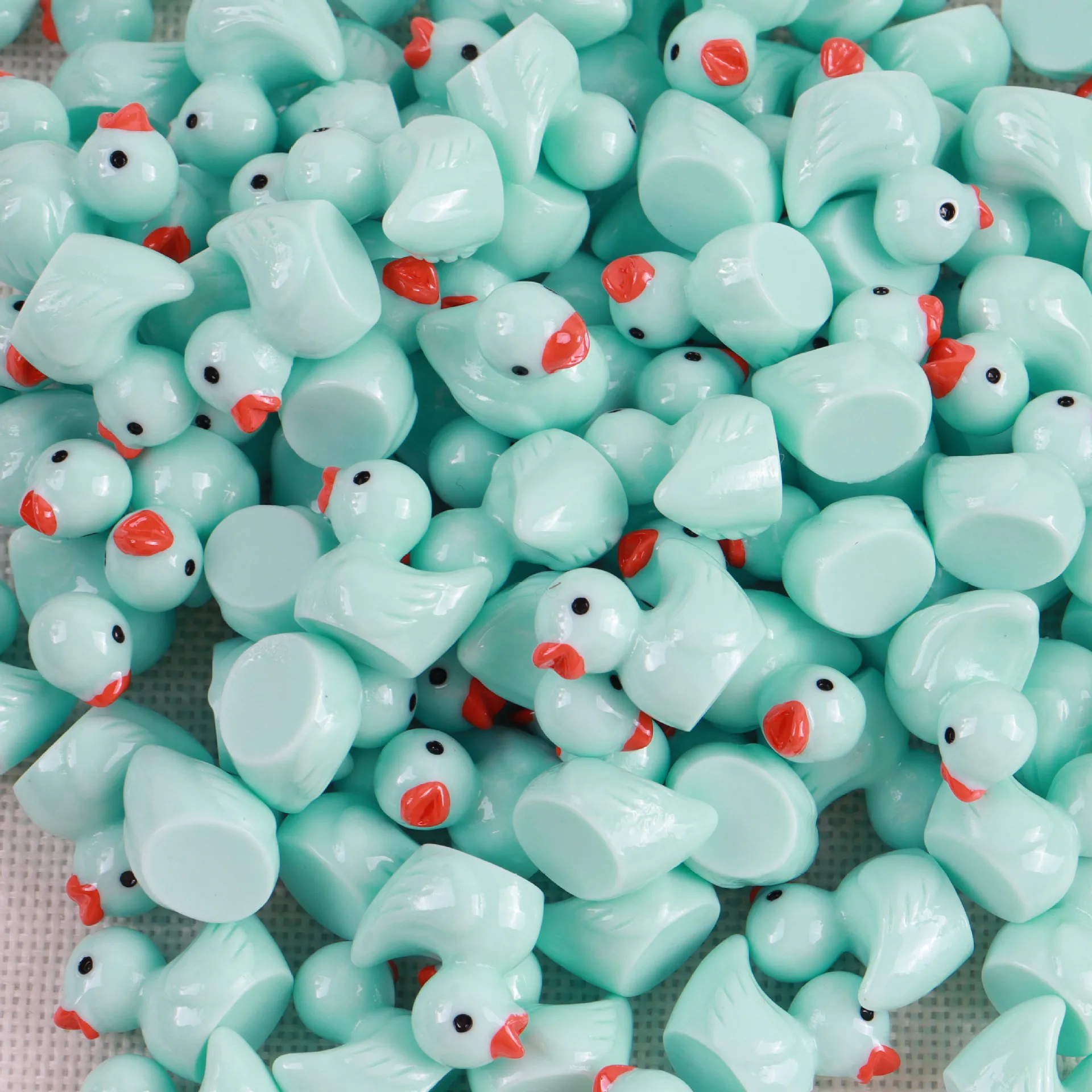 Resin Handicraft Ornaments 100 Miniature Resin Duck Crafts 6-Color Mixed Model Aquarium Garden Landscape Doll House Decoration Potting DIY Accessories