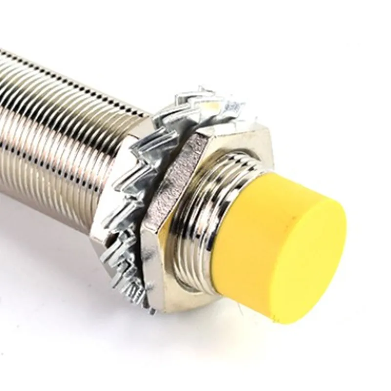 Interruttore Di Prossimità Analogico M18 M12 M30 Uscita Sensore Di Spostamento Lineare 0-10V 4-20Ma Distanza Sensore Induttivo 8Mm