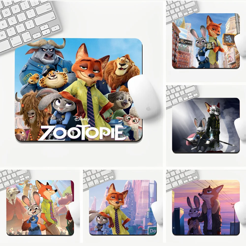 

Disney Zootopia Mousepad Custom Skin Keyboard Mat Table Mat Students Gabinete PC Gamer Desktop Mouse pad Writing Desk Mats