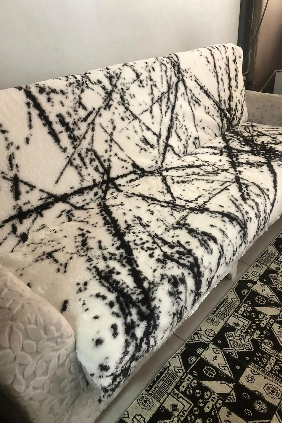 

Black White Plush Sofa Bed And Seat Cover Fringe 150x200 Polyester Salon Textile Home & Furniture