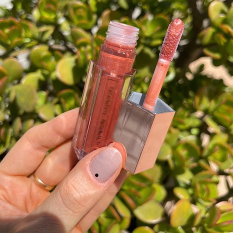 Gloss Bomb Universal Lip Luminizer 9 Colors Non-Sticky Moisturizing Lip Gloss Plumping and Long-Lasting Glitter Liquid Lipstick 3