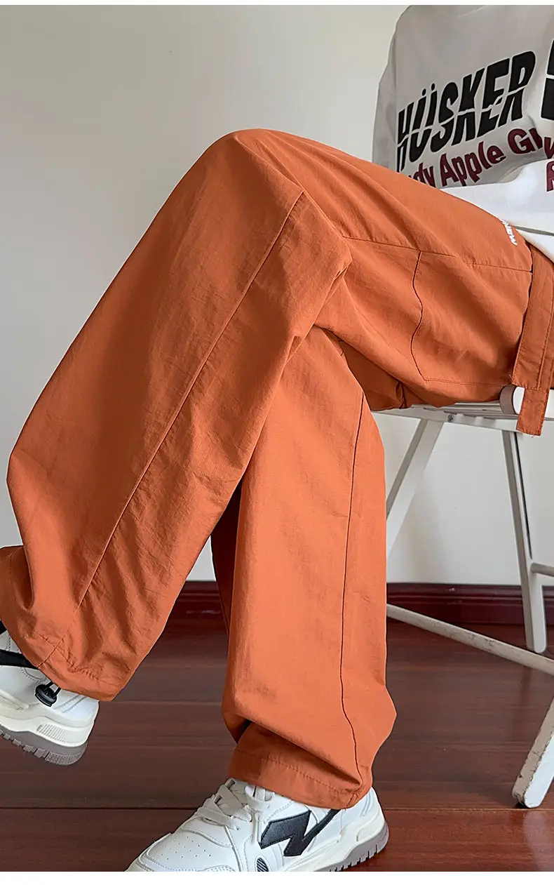 Lässige Herren-Eisseidenhose 2026 Sommer Gerades Bein Locker Sitzende Freizeithose Streetwear Atmungsaktive & Kühle Einfarbige Jogginghose mit Kordelzug – Detail 2