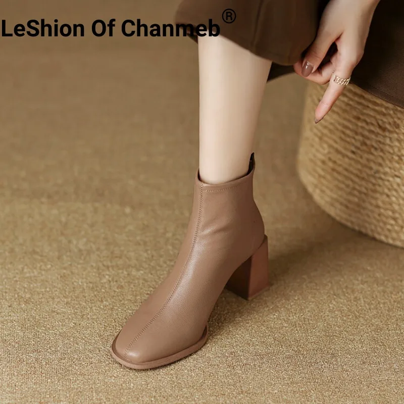 

LeShion Of Chanmeb Women Genuine Leather Boots Nude Round Toe Short Zipper Boot 2024 Winter Woman Chunky Heels Shoes Graceful 42