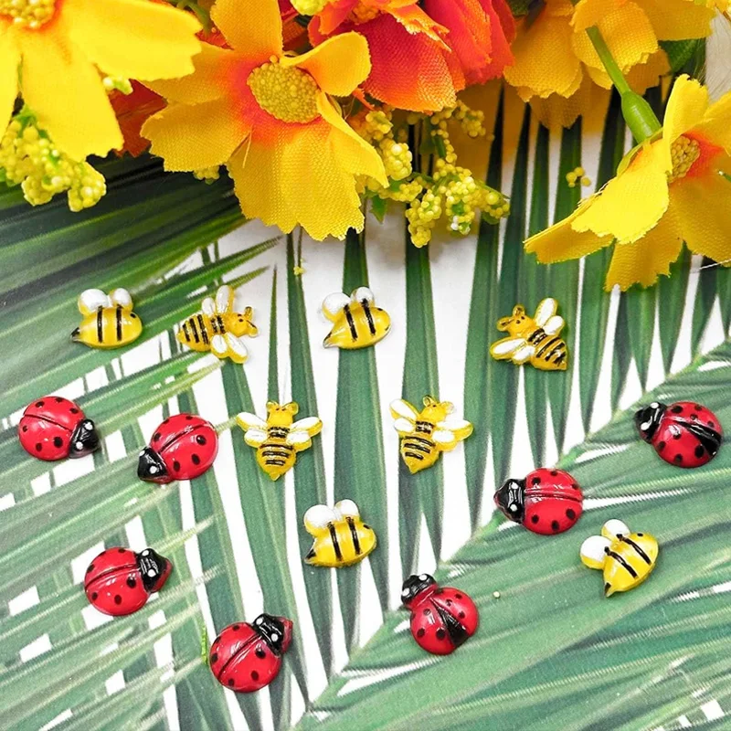 Resin Tiny Bee Ladybugs Figurines Miniatures Micro Landscape Craft Project Ornament Decorations Accessories 25/50/100 Pcs